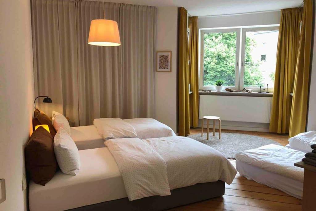Charmant Leben im Textilviertel - stilvolle Wohnung - zentral und ruhig Augsburg Exterior foto