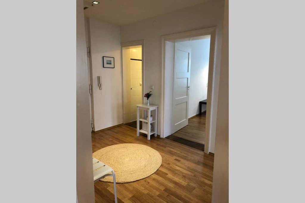Charmant Leben im Textilviertel - stilvolle Wohnung - zentral und ruhig Augsburg Exterior foto